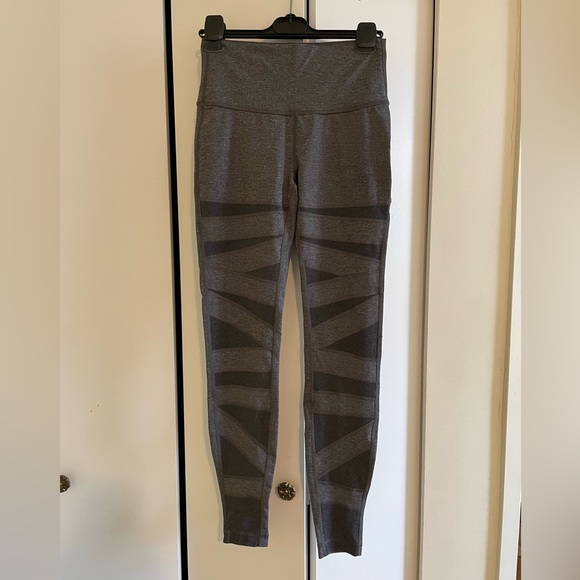 Lululemon Leggings - Picture 1 of 2